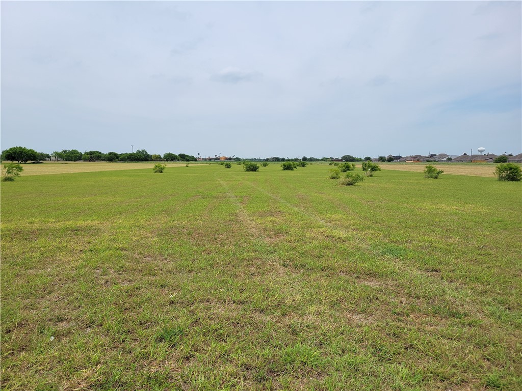 3137 Golf Course Property Photo