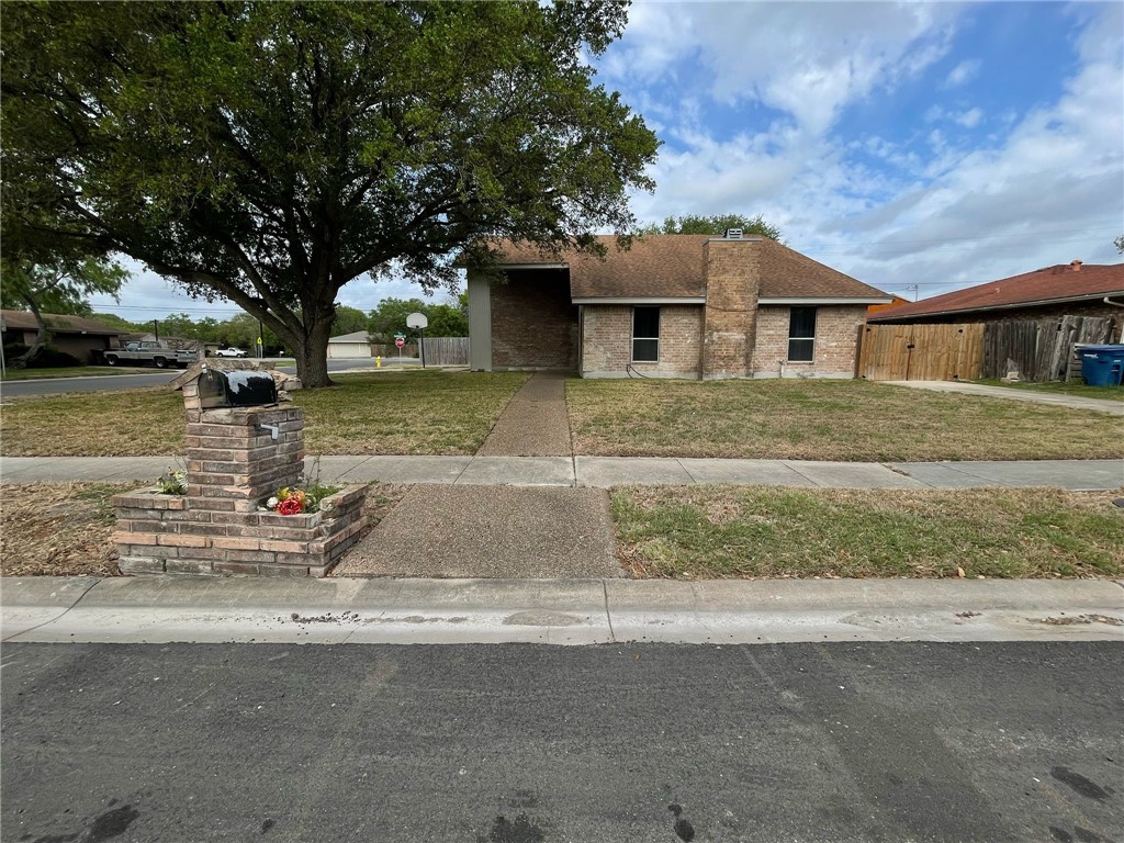 2601 Morning Star Property Photo 6