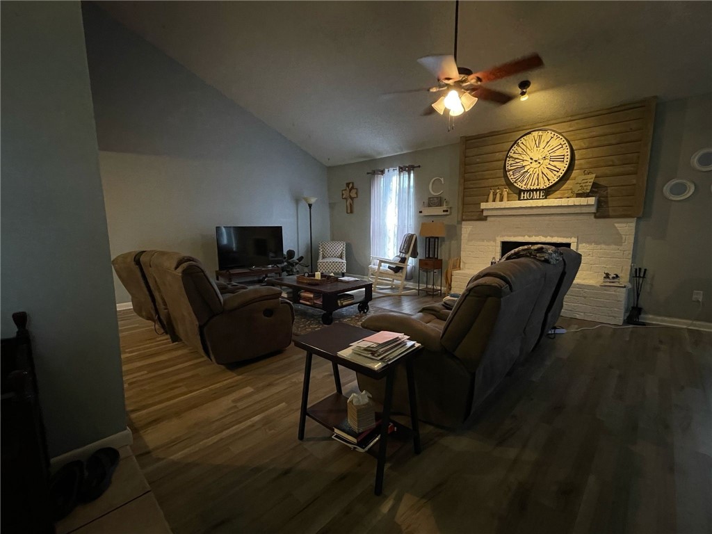 2601 Morning Star Property Photo 7