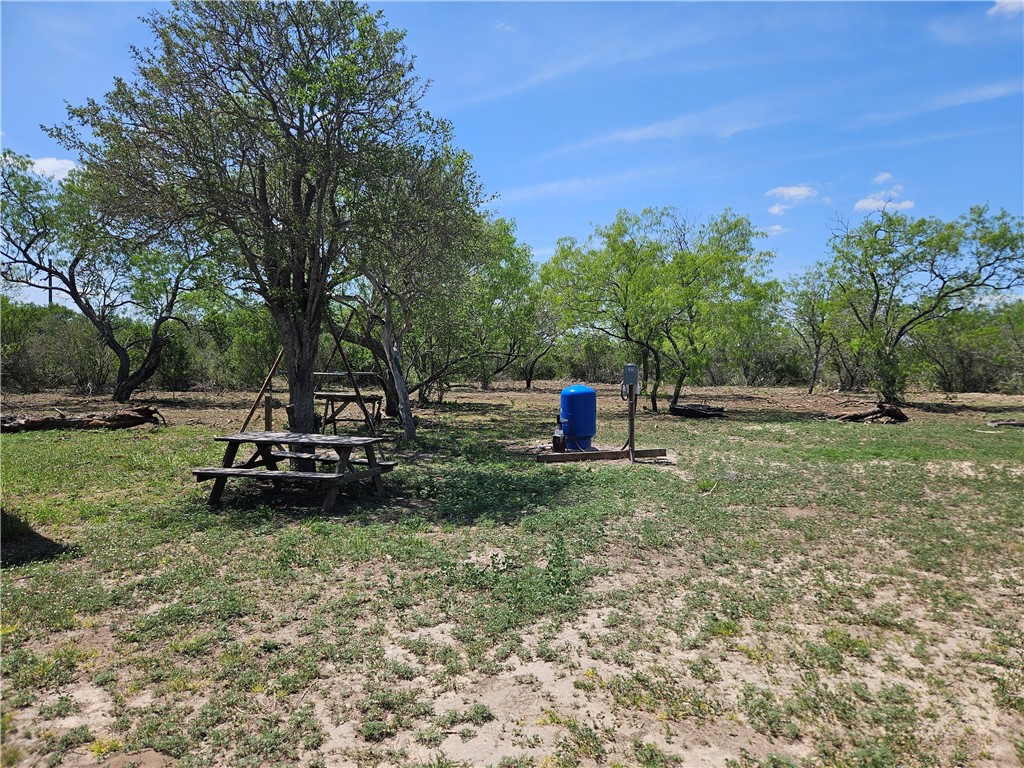 000 Cr 104/toro Rd Property Photo 6