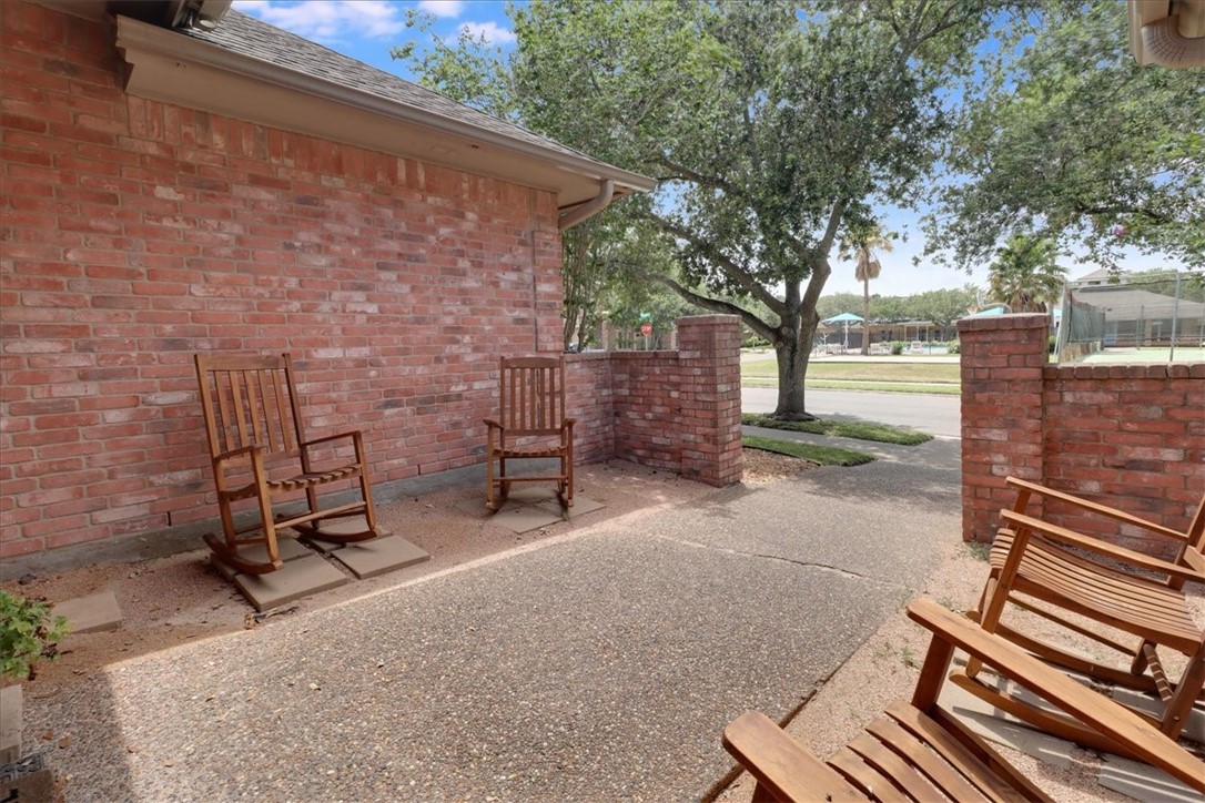 7430 Bourget Dr Property Photo 11