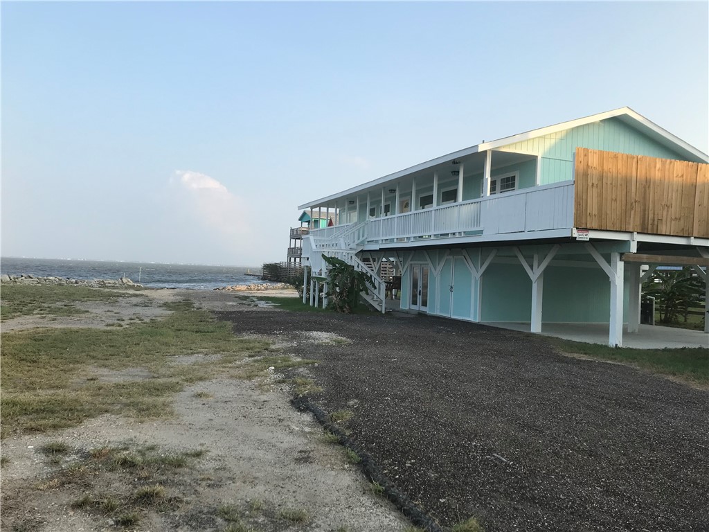 3021 Laguna Shores Property Photo 2