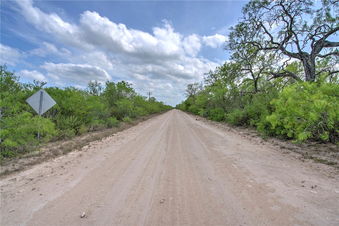 00 Cr 336 Property Photo 25