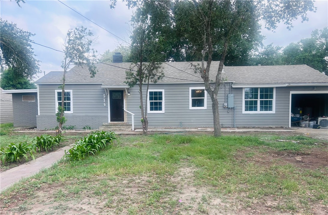 514 7th E Property Photo