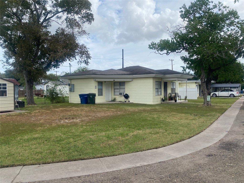2600 Countiss Dr Property Photo 2
