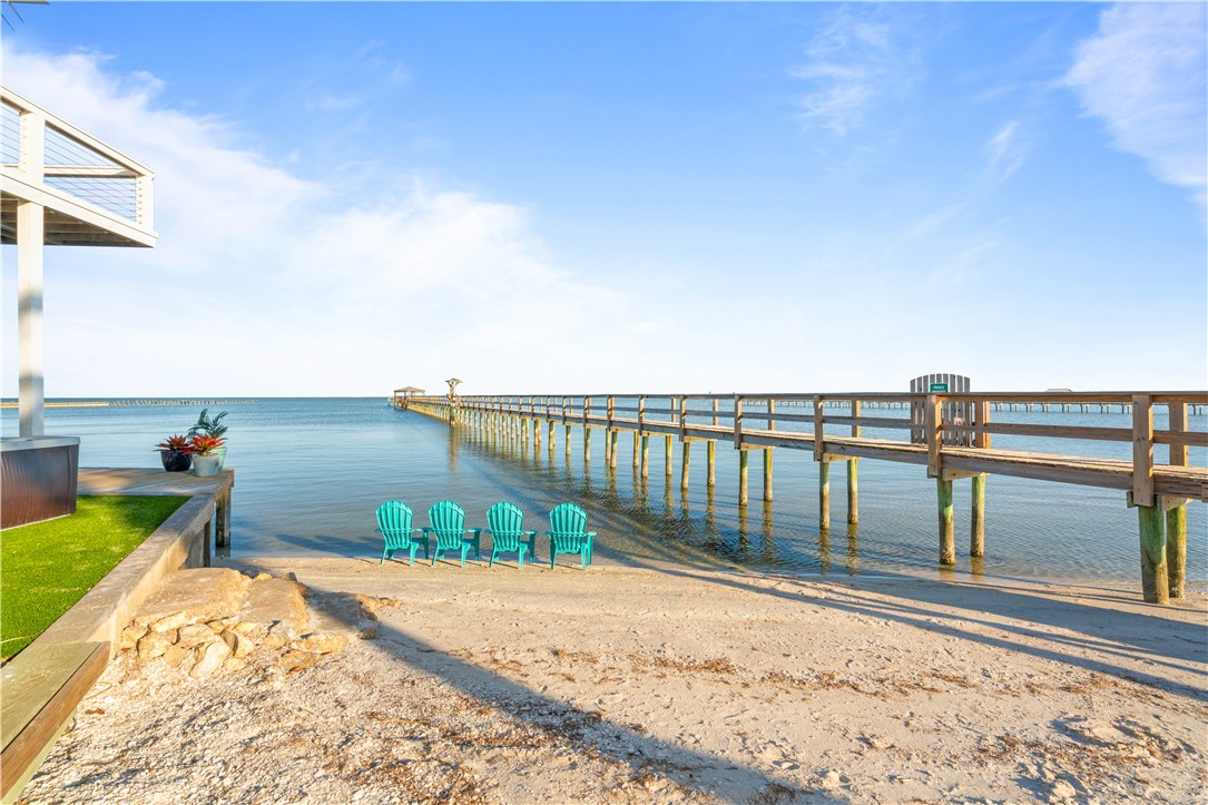 13 Sea Shell Shores Dr Property Photo 8