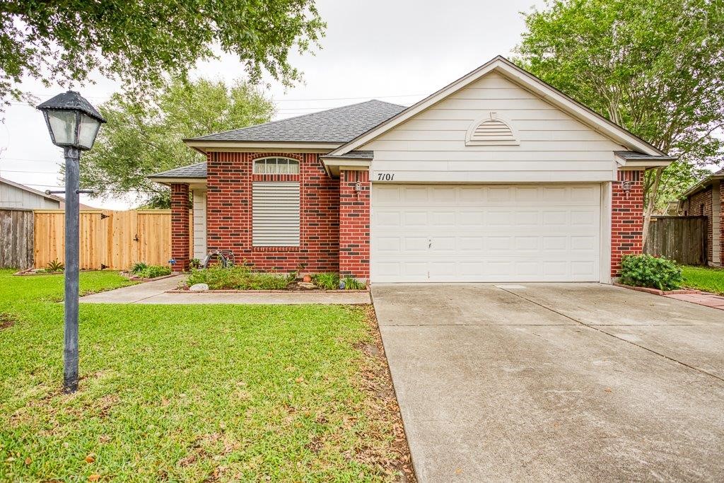 Web Real Estate Listings Main Image