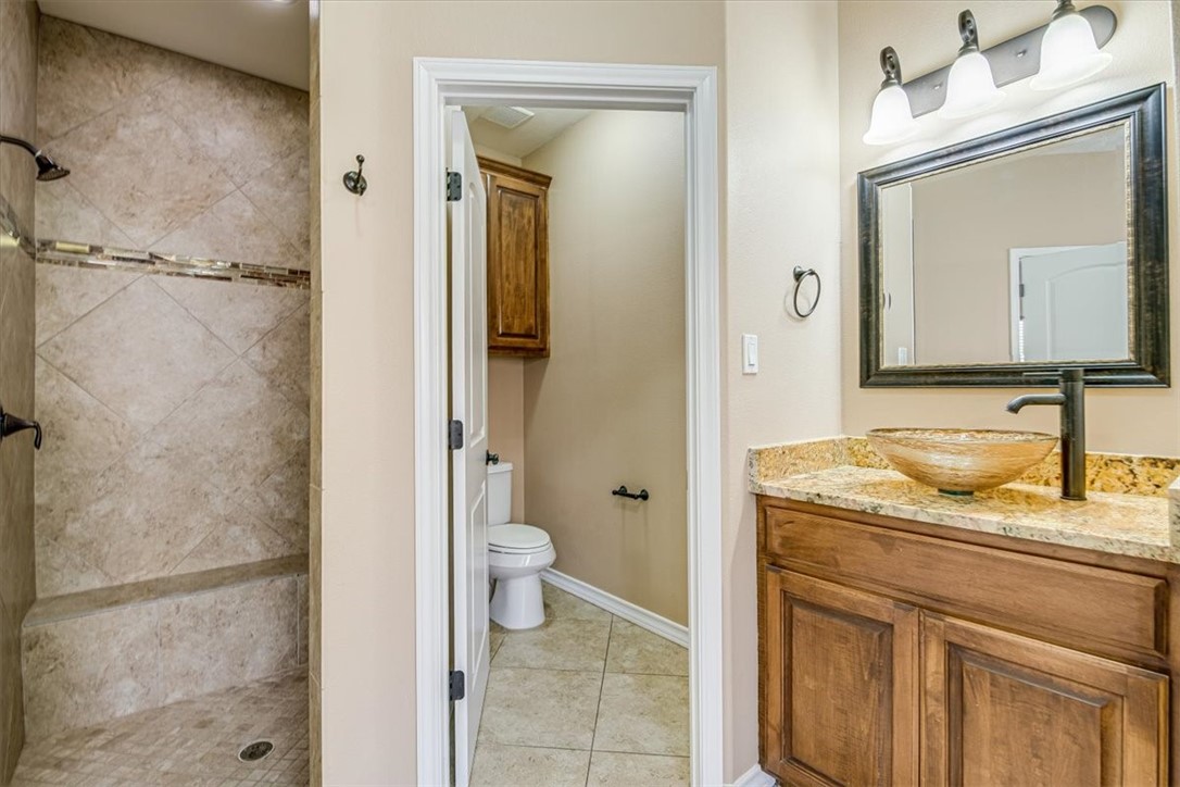 7522 S Lake Dr Property Photo 26