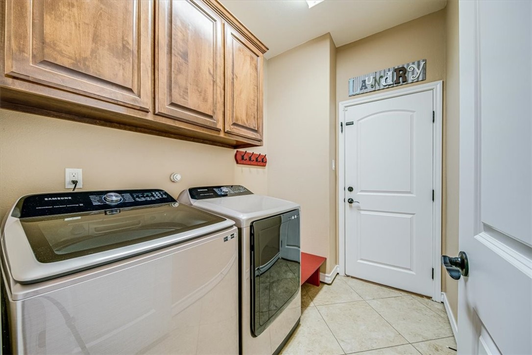 7522 S Lake Dr Property Photo 36
