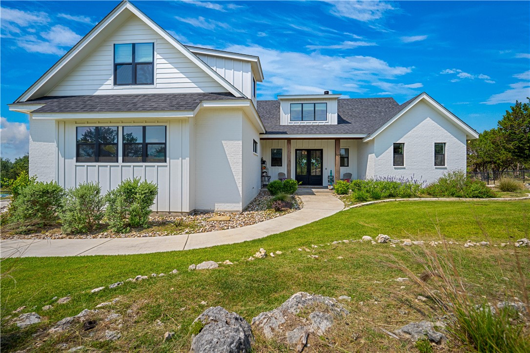 340 Warbler Dr