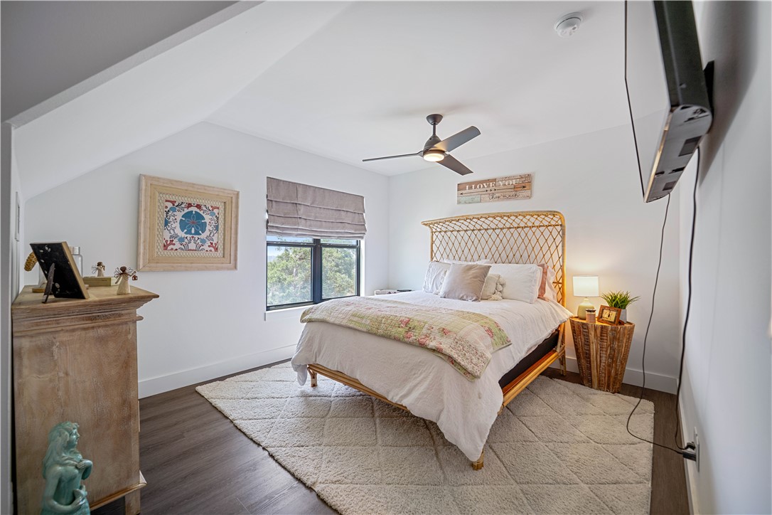 340 Warbler Dr Property Photo 22