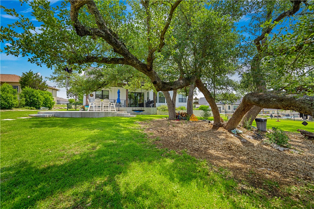 340 Warbler Dr Property Photo 30