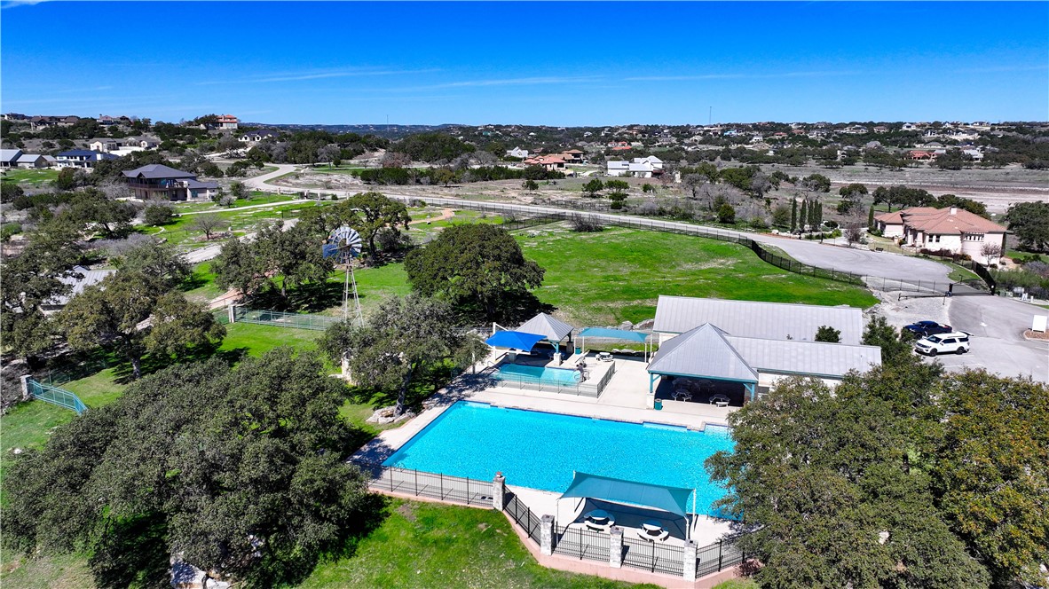 340 Warbler Dr Property Photo 34