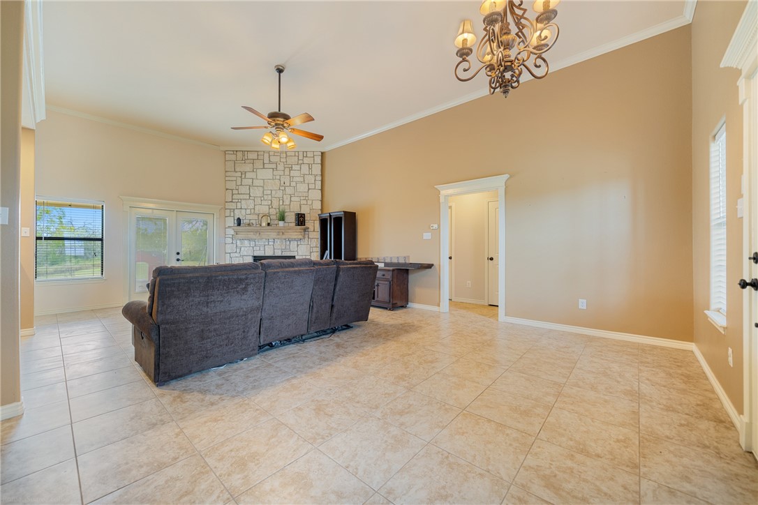 5889 Hidden Valley Loop Property Photo 9