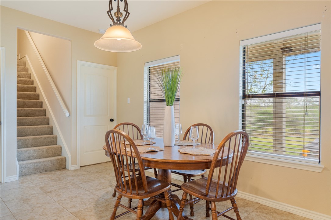 5889 Hidden Valley Loop Property Photo 14