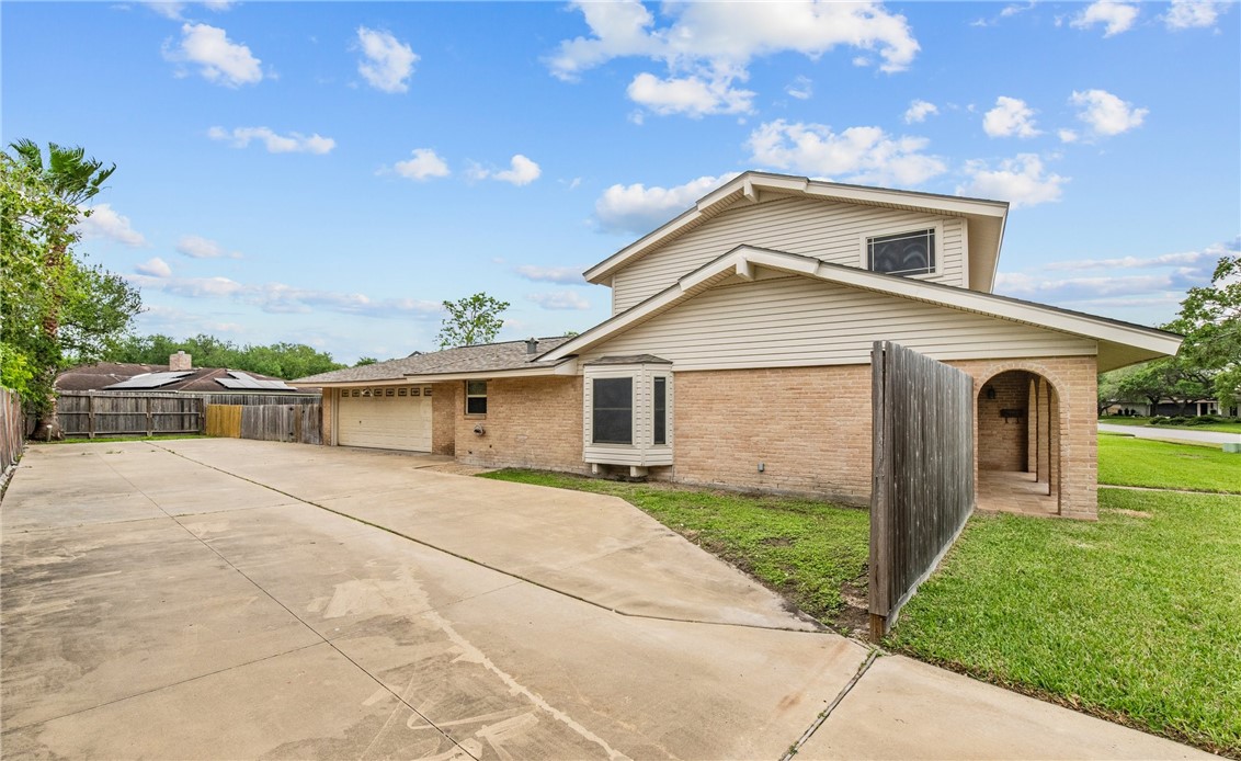 6358 Saint Andrews Dr Property Photo 33