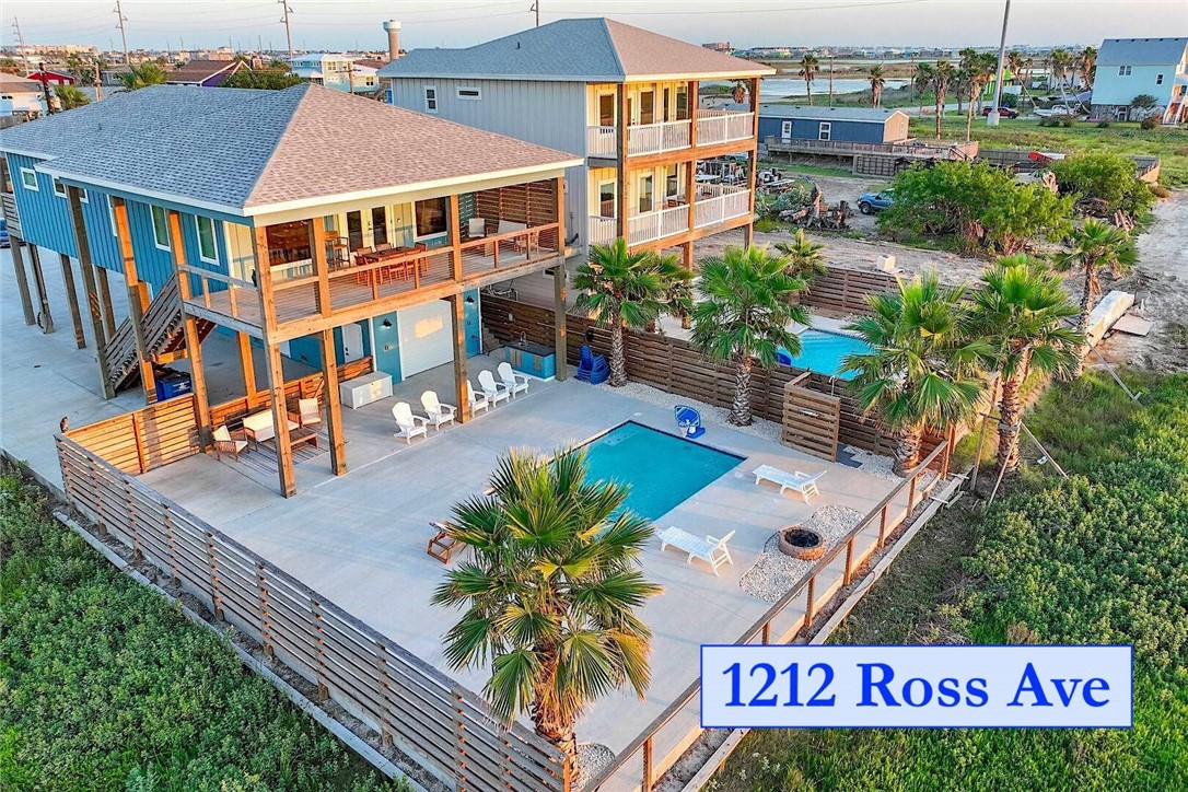 1212 Ross Ave Property Photo