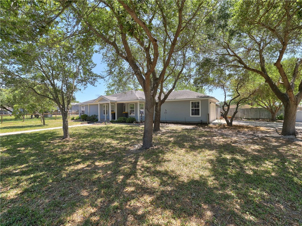 1529 Dove Property Photo 3