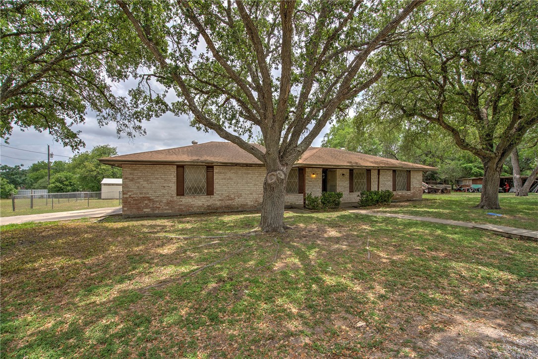 5369 Vick Lane Property Photo