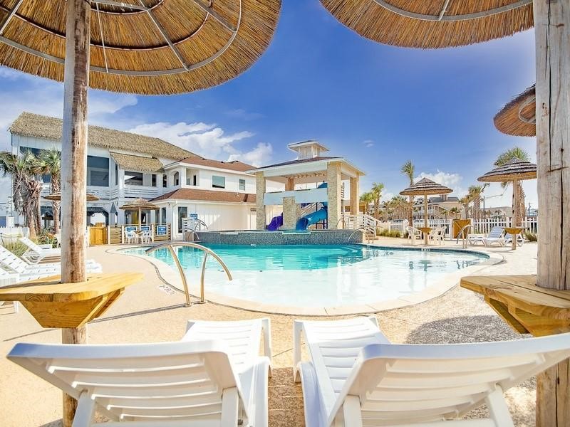 15009 Boca Grandi Dr Property Photo 3