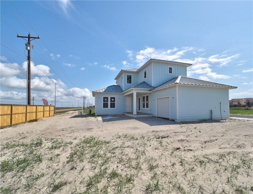 7518 Ruby Bay Ct. Property Photo 5