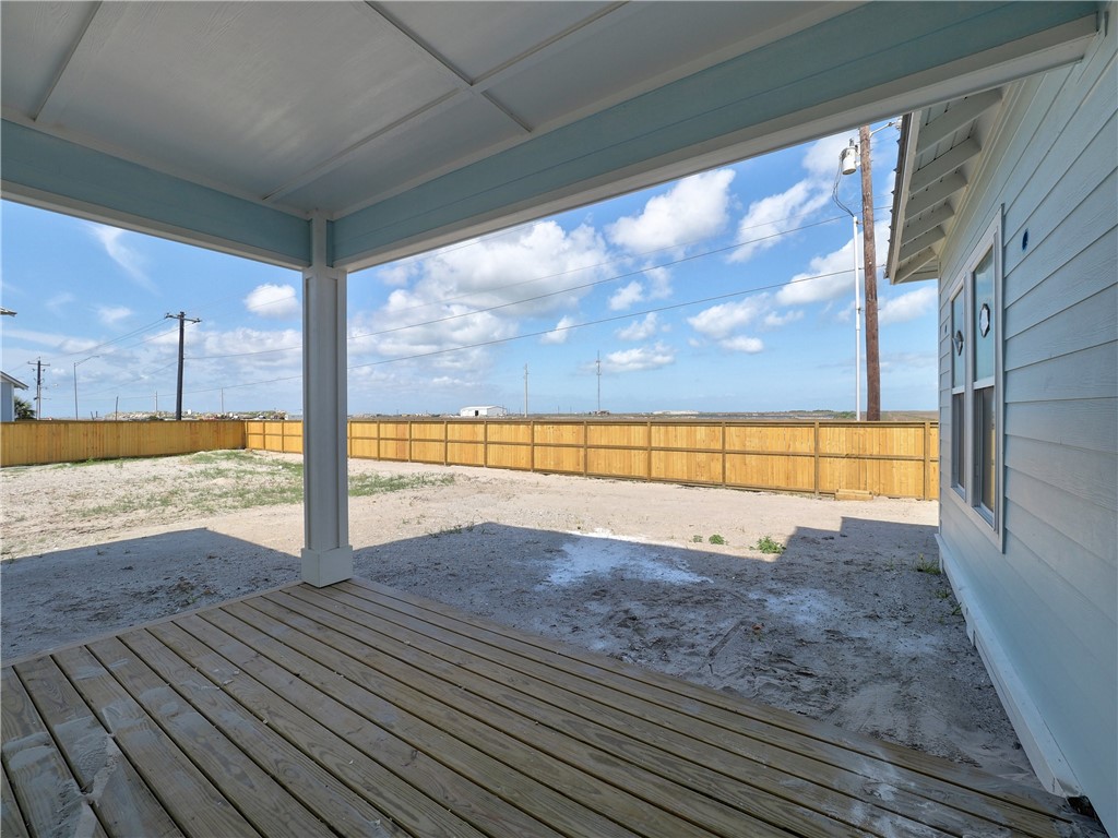 7518 Ruby Bay Ct. Property Photo 6