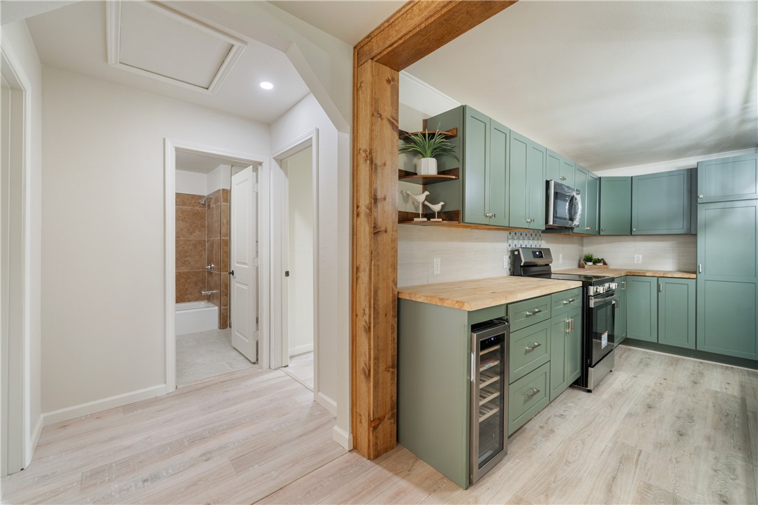 207 W Avenue A Property Photo 12