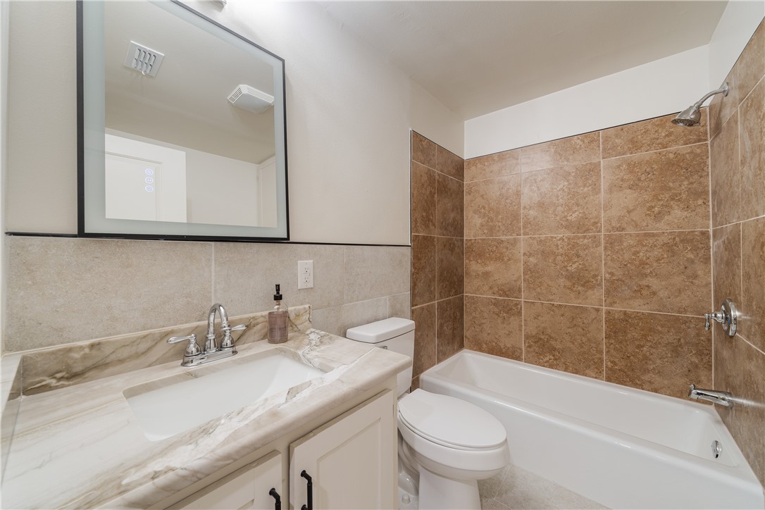 207 W Avenue A Property Photo 19
