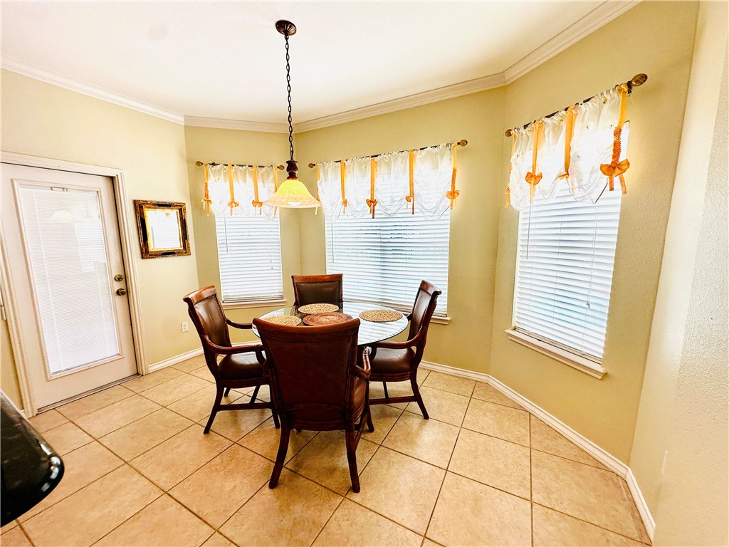 5822 Beauvais Dr Property Photo 33