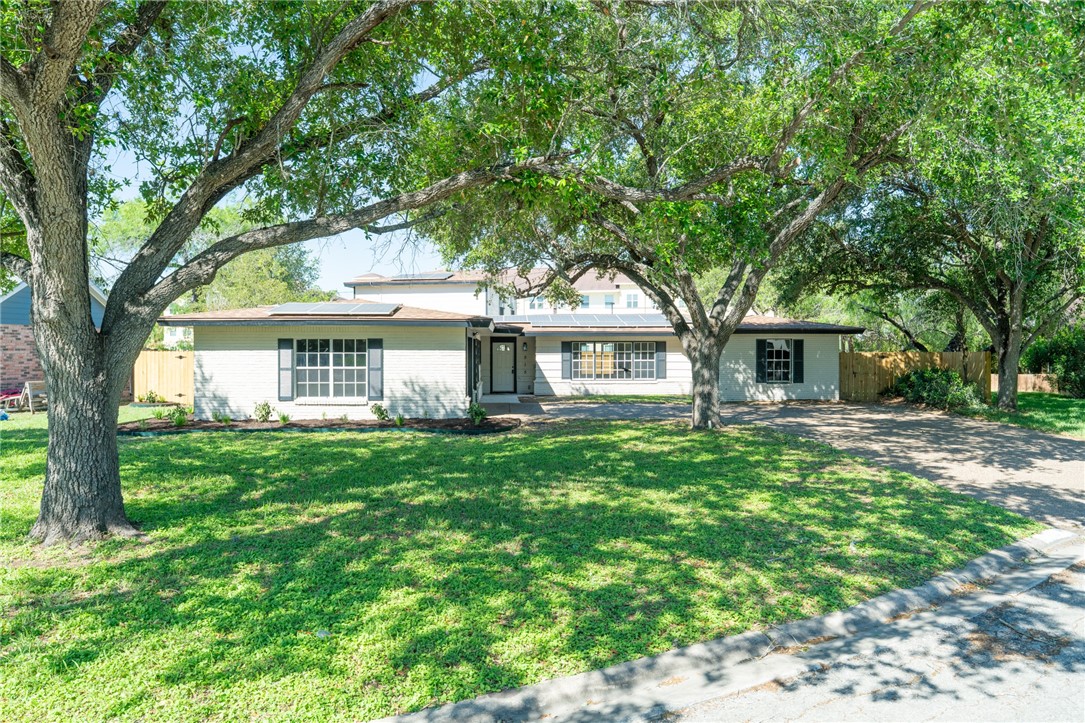 515 Seale Ave Property Photo 3