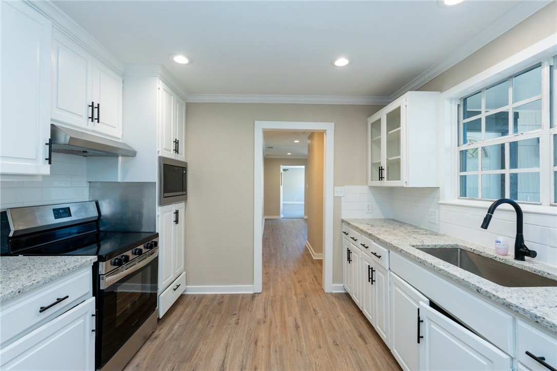 515 Seale Ave Property Photo 13
