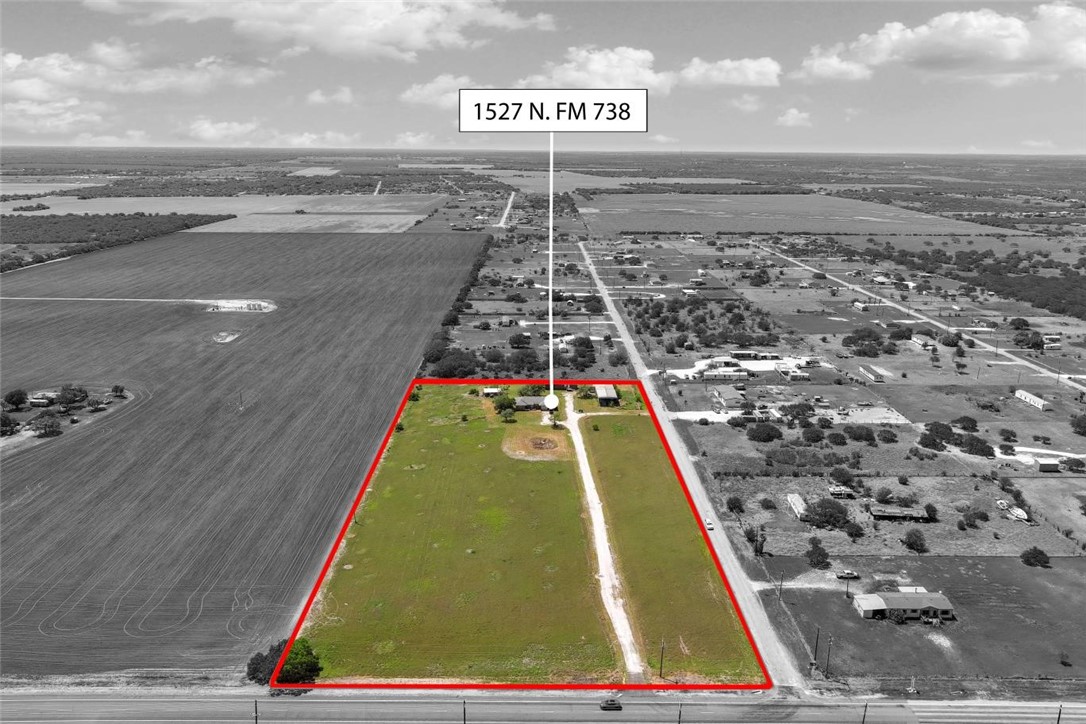 1527 N Fm 738 Property Photo 3
