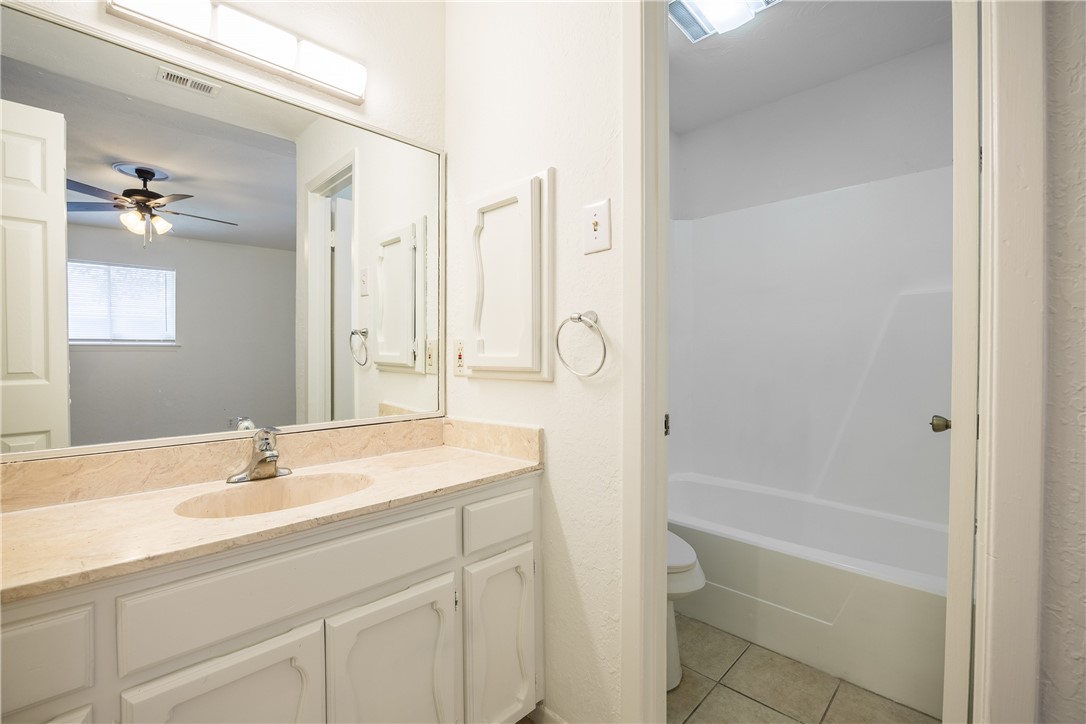 3422 Crest Elm Dr Property Photo 13