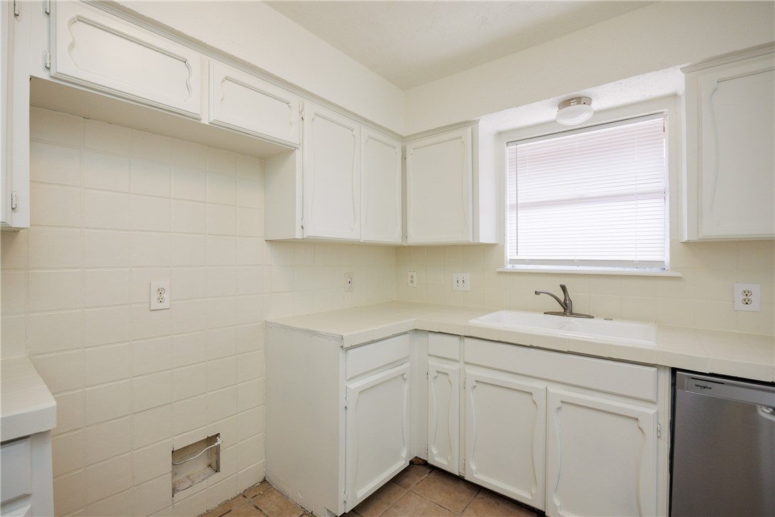 3422 Crest Elm Dr Property Photo 20