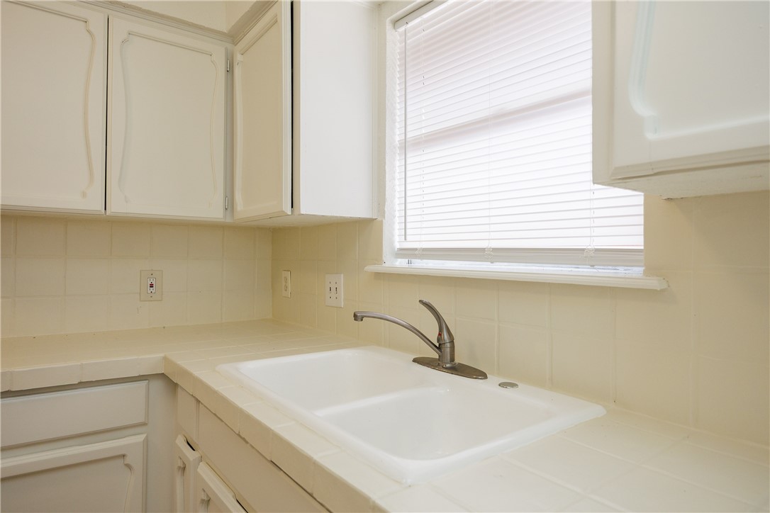3422 Crest Elm Dr Property Photo 21