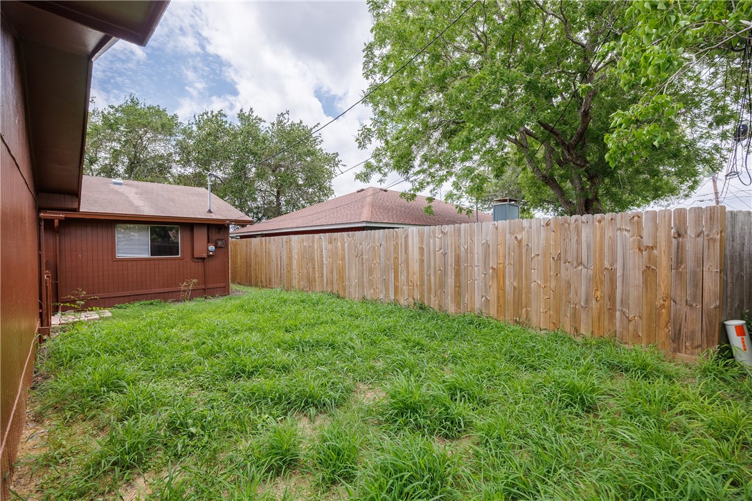 3422 Crest Elm Dr Property Photo 38
