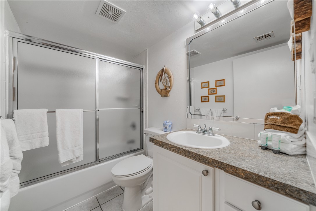 15340 Leeward Dr 107 Property Photo 12
