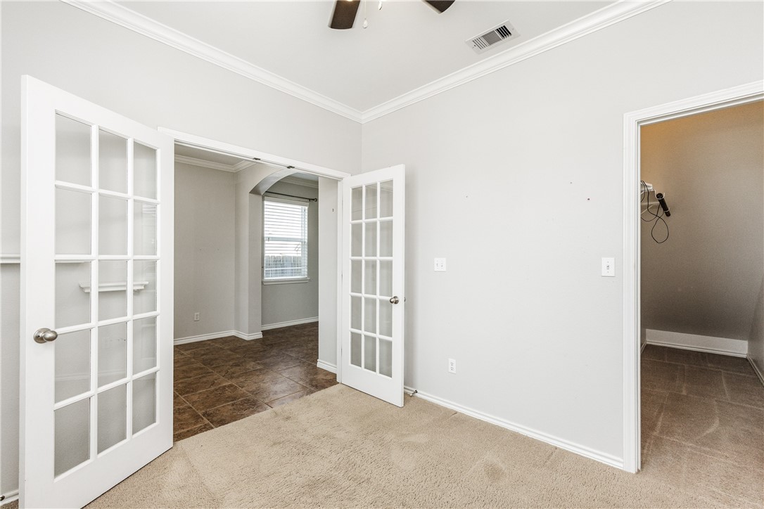 7241 Dunns Point Dr Property Photo 6