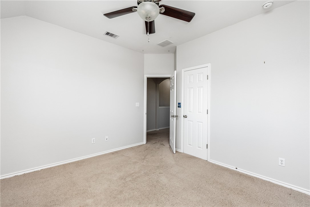 7241 Dunns Point Dr Property Photo 34