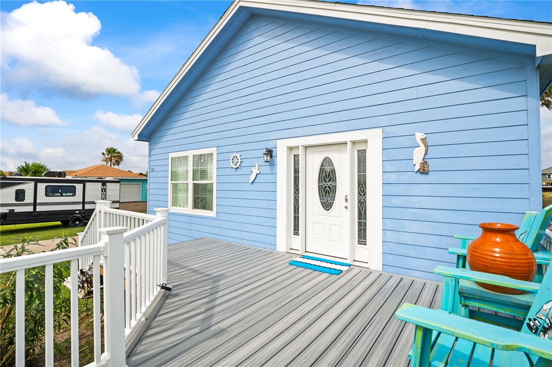 120 Teal Property Photo 3