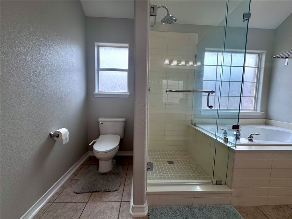 7601 Bayonne Dr Property Photo 23