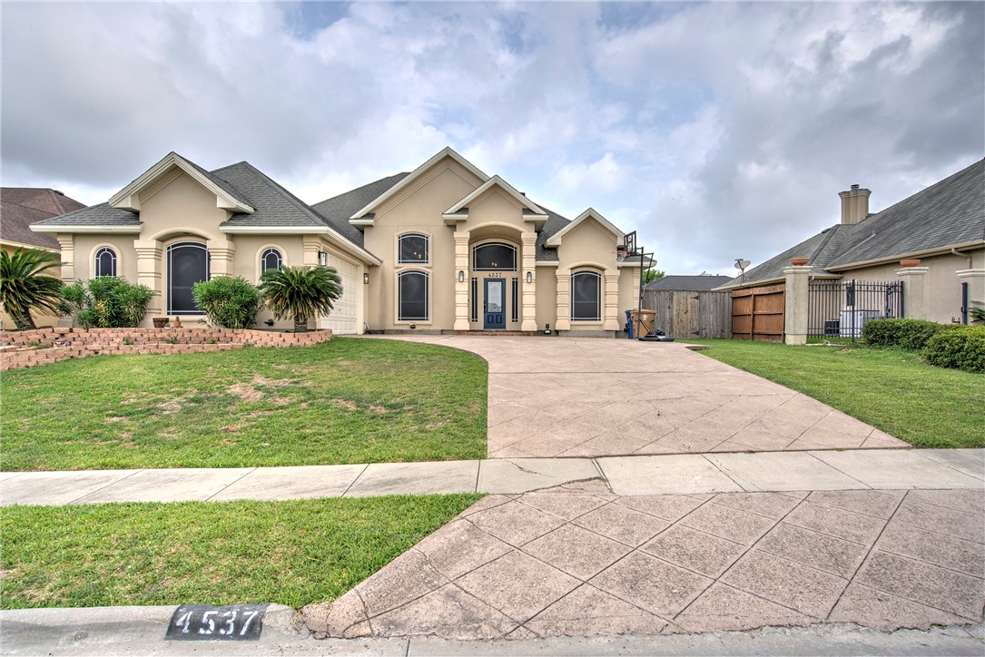 4537 Ballad Tree Dr Property Photo 2