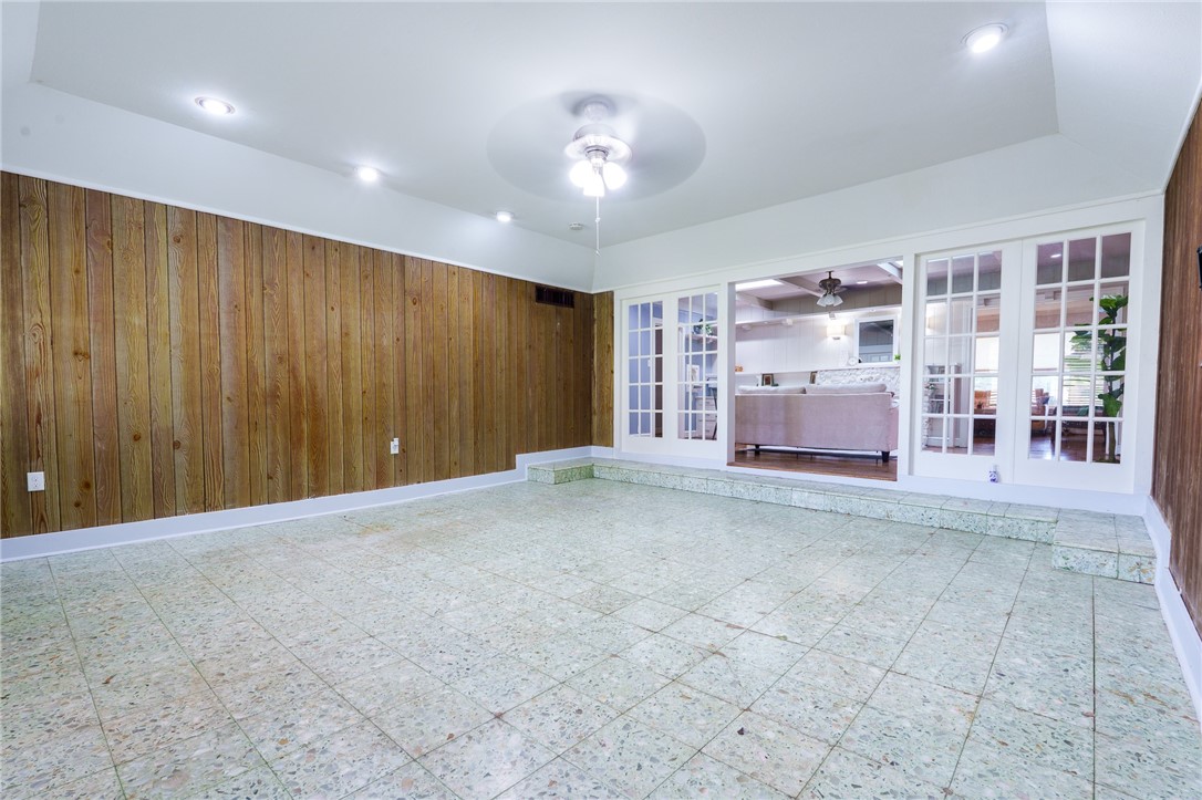 253 Melrose Property Photo 8