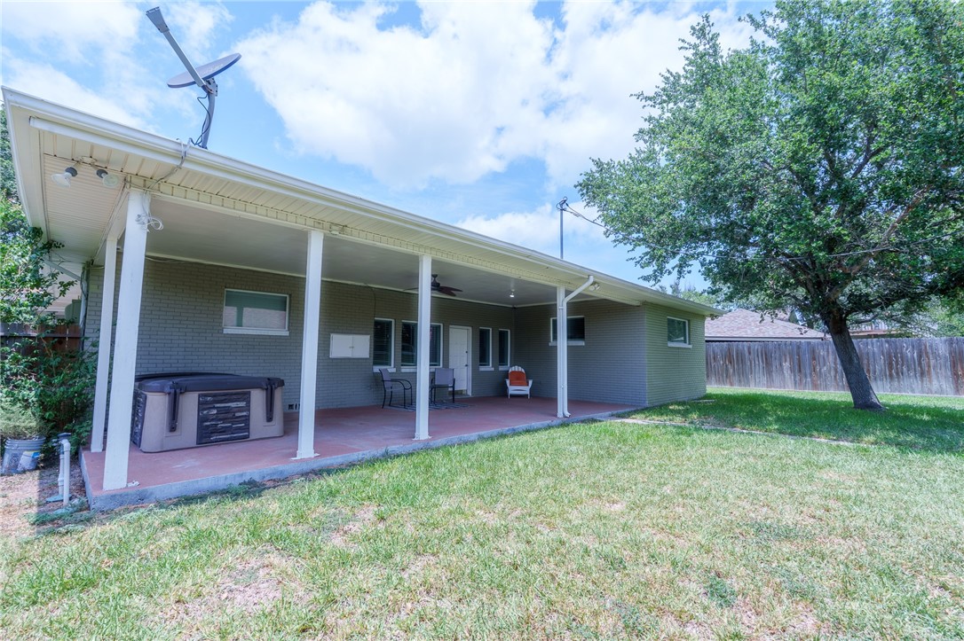 253 Melrose Property Photo 24