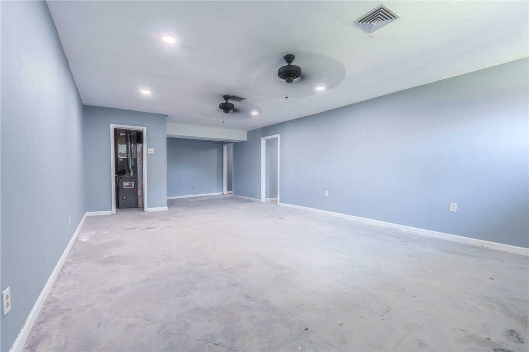 253 Melrose Property Photo 27