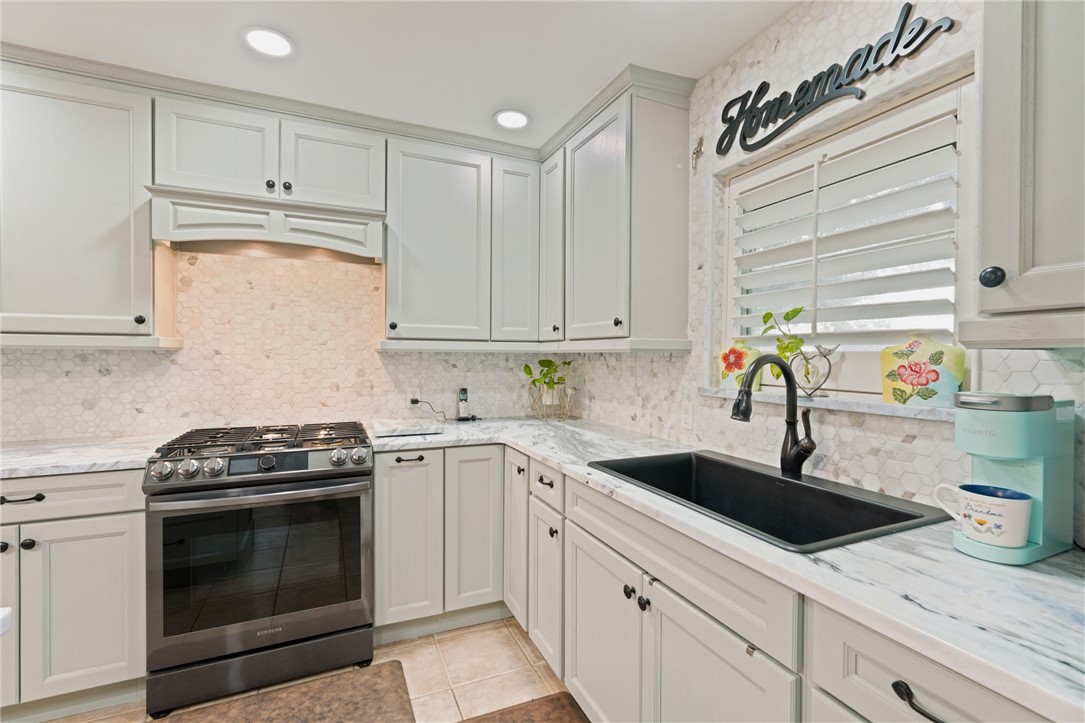 155 Harbor Circle Property Photo 10