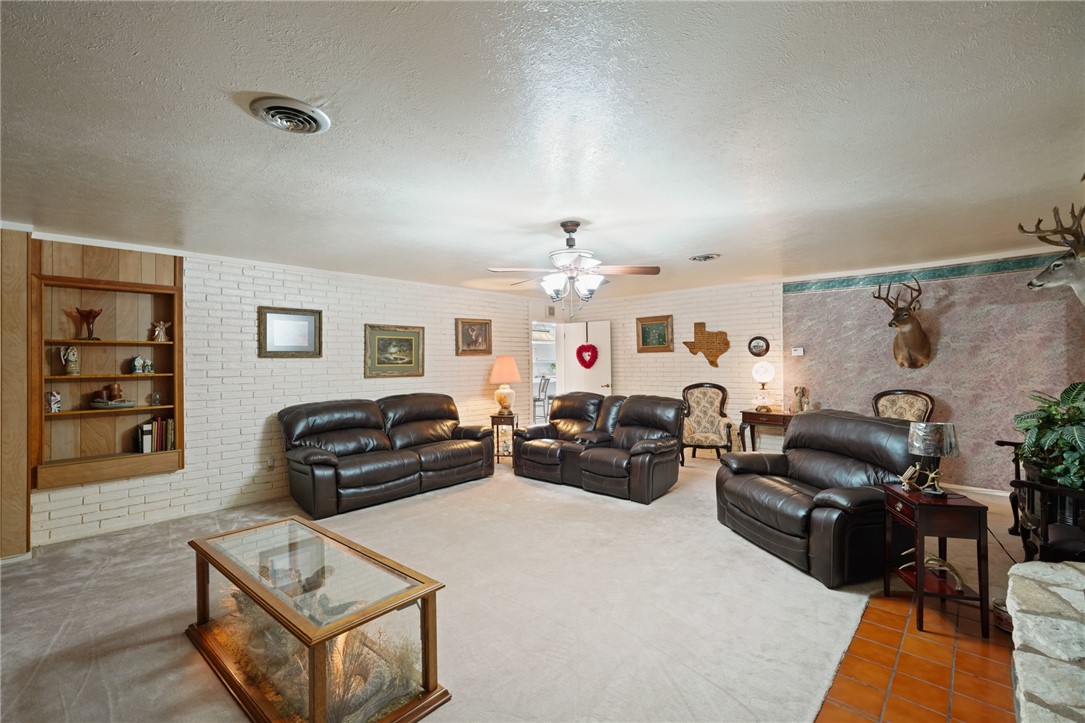 155 Harbor Circle Property Photo 12