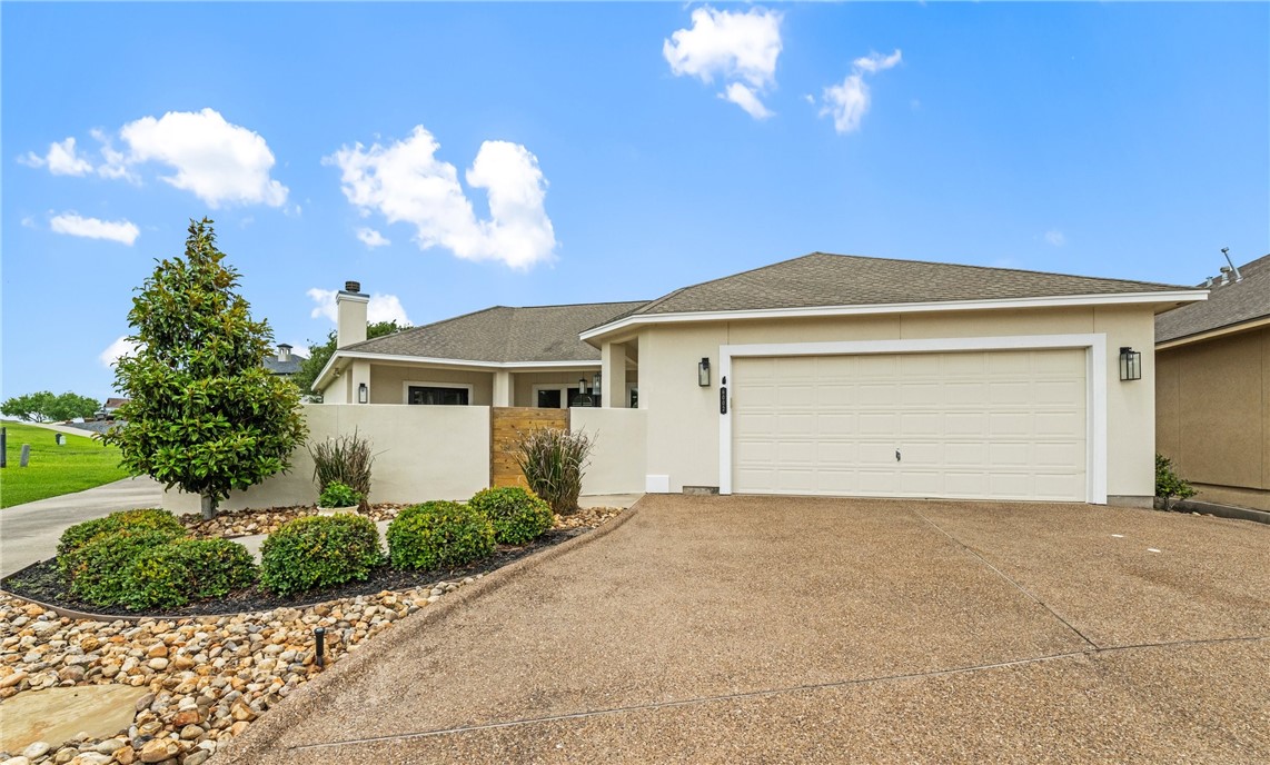 6002 Garden Ct Property Photo 2