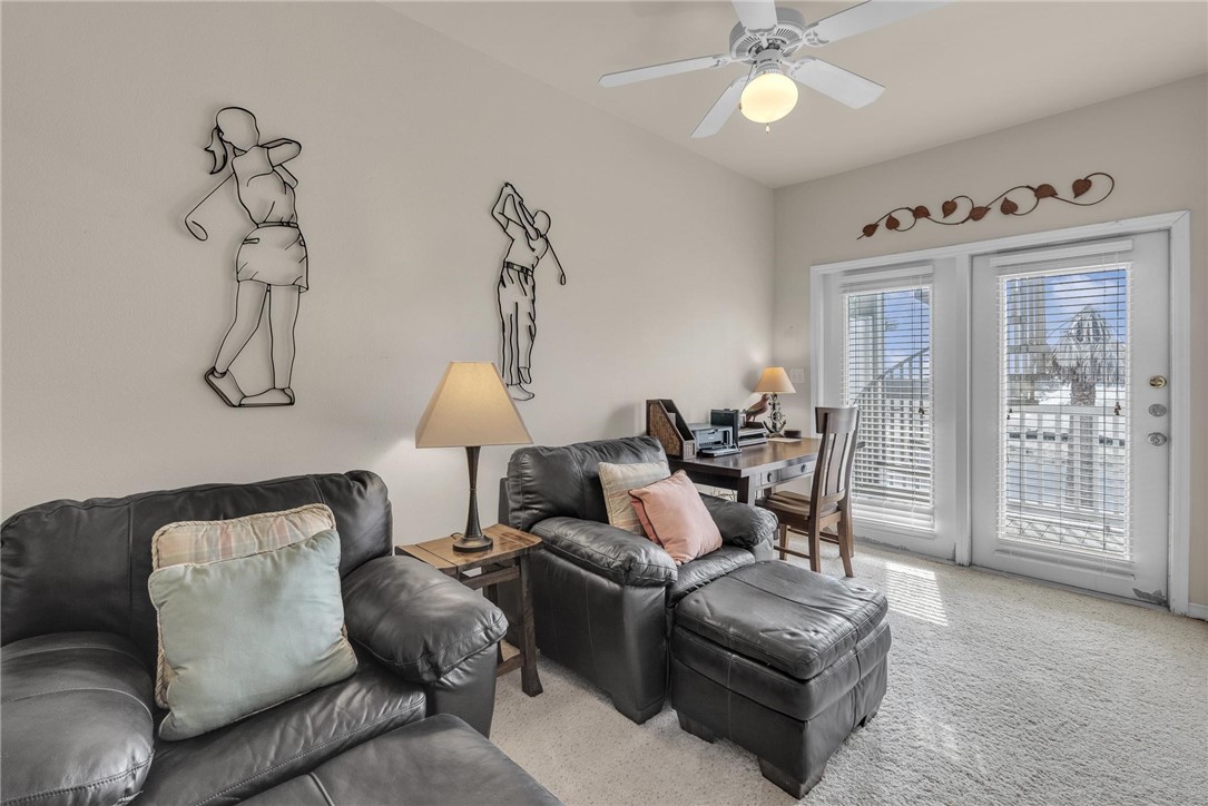 14901 Windward Dr 704 Property Photo 20