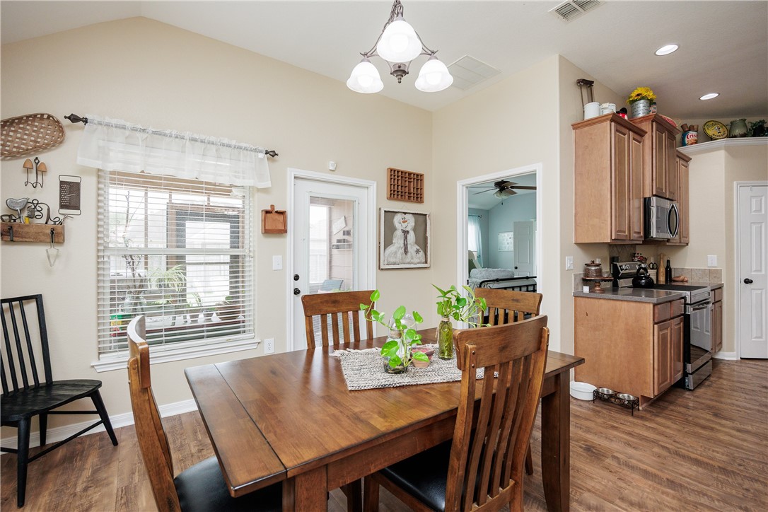 6005 Tapestry Dr Property Photo 12